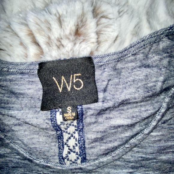 W5 Concepts Space-dyed Blue Embroidered Grosgrain Ribbon Top - Picture 8 of 8